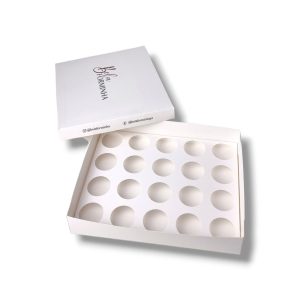 10 Caixas para 20 brigadeiros Branca – Personalizada
